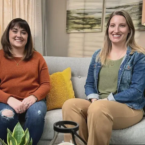 Portrait of Daria Bailey and Natalie Klinkhammer