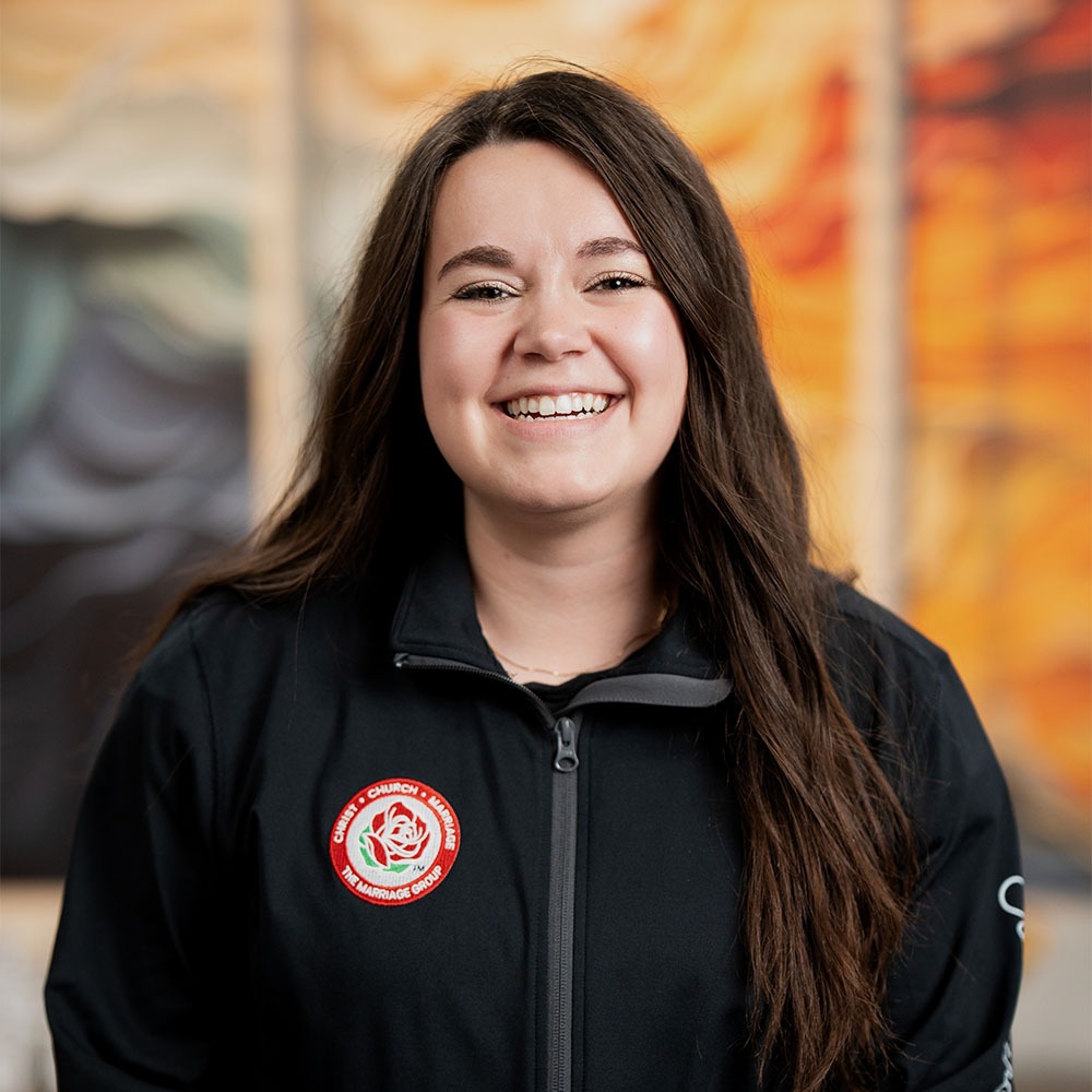 Macy Hodson - Community Host